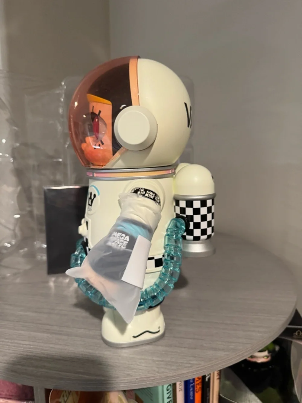 Vans Mega Space Molly 400% Collectible Figure